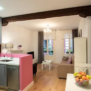 Acogedor Apartamento En El Centro Del Casco Viejo Appartamento